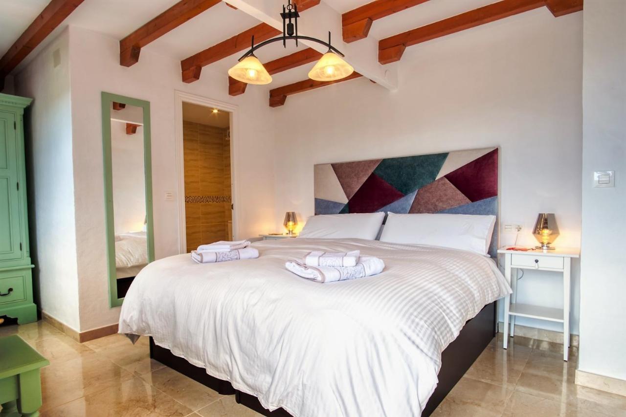 Casa Las Torres B&B Iznate Esterno foto