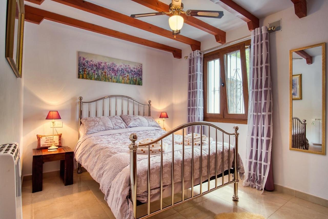 Casa Las Torres B&B Iznate Esterno foto
