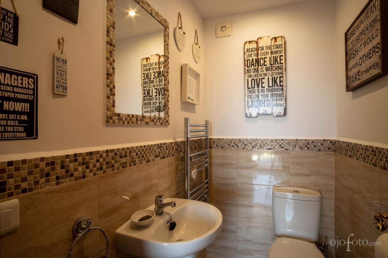 Casa Las Torres B&B Iznate Esterno foto